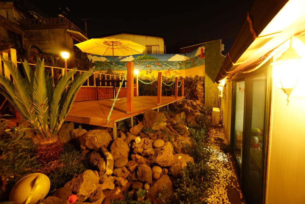 Villa Little Haenyeo Jeju Exterior foto